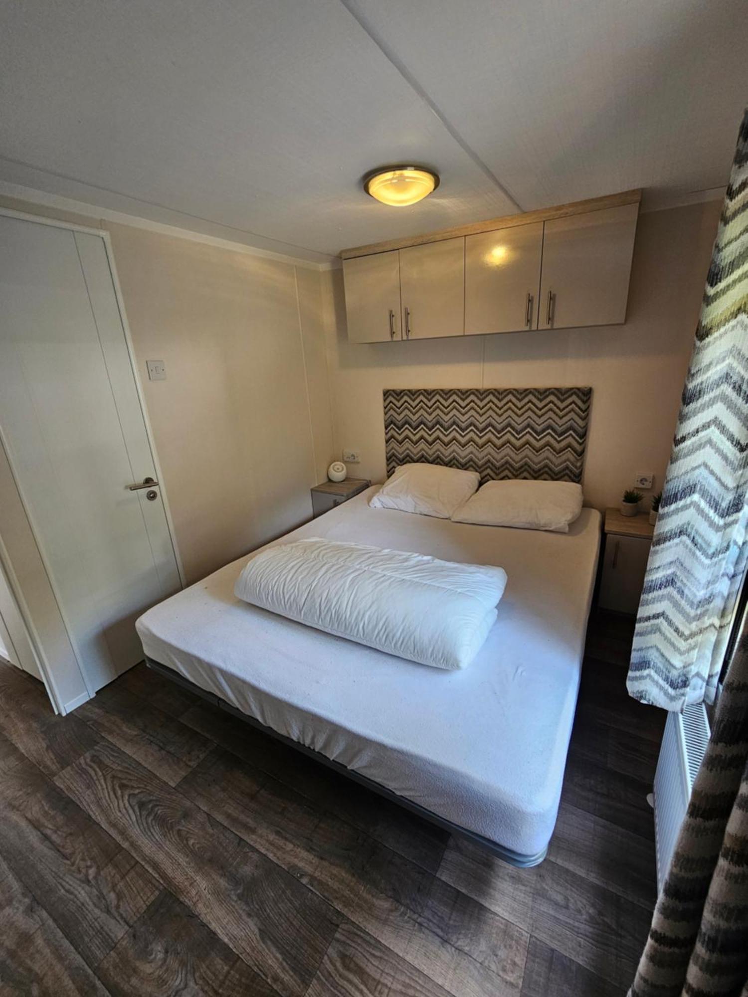 Luxe 4 Persoons Chalet Op 5 Sterren Camping 拉尔特 外观 照片