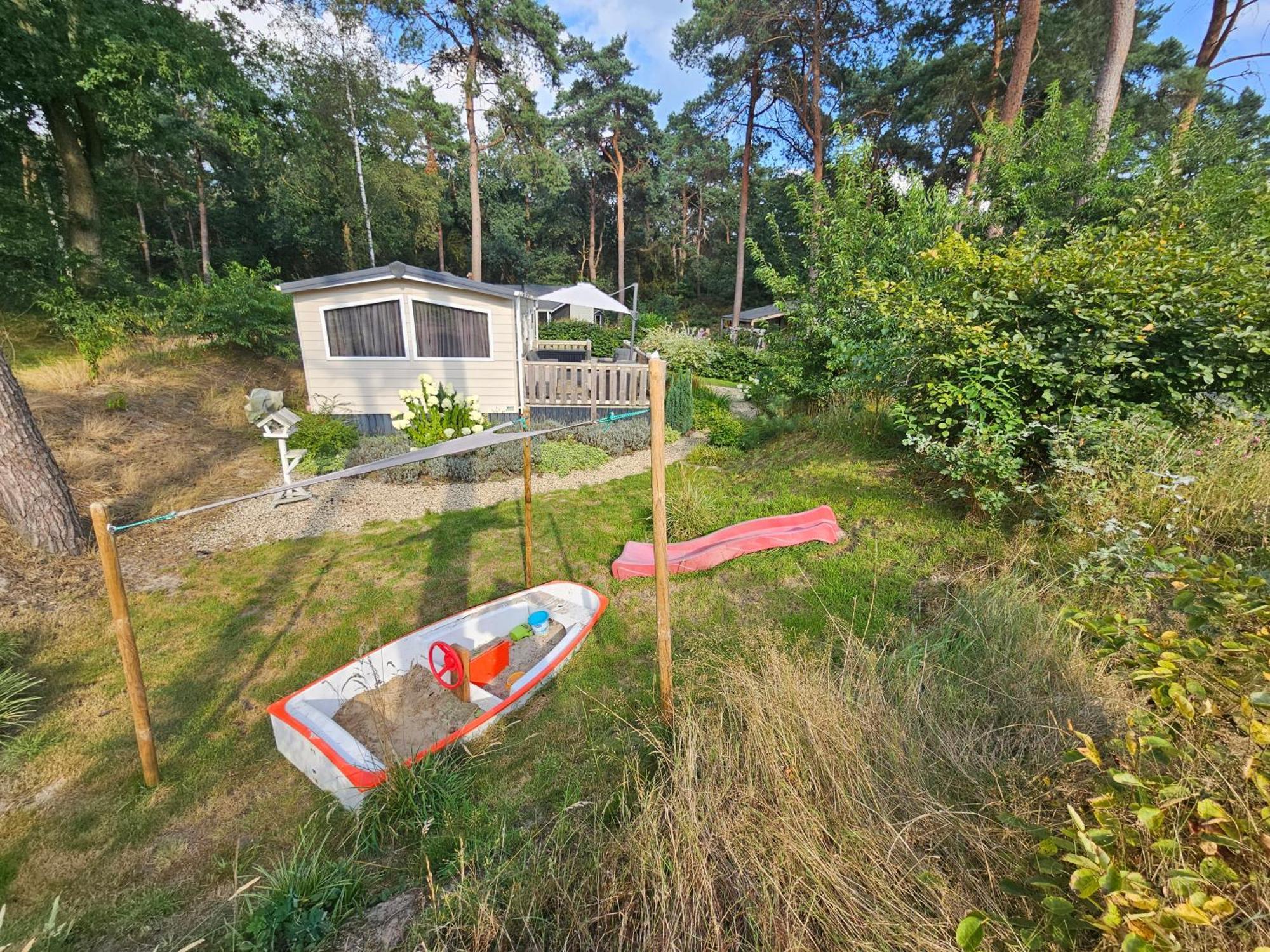 Luxe 4 Persoons Chalet Op 5 Sterren Camping 拉尔特 外观 照片